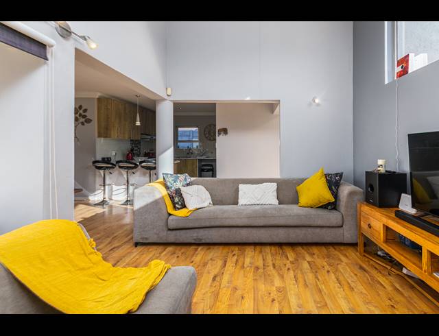3 BEDROOM FREEHOLD FOR SALE IN PARKLANDS